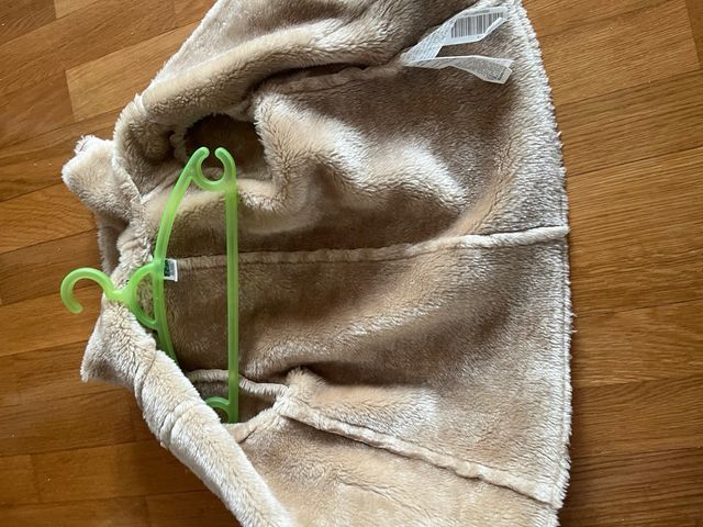 Abrigo bebé forro borreguito estampado Zara