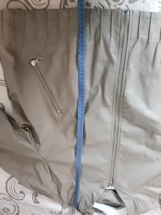 Cazadora bomber beige mujer