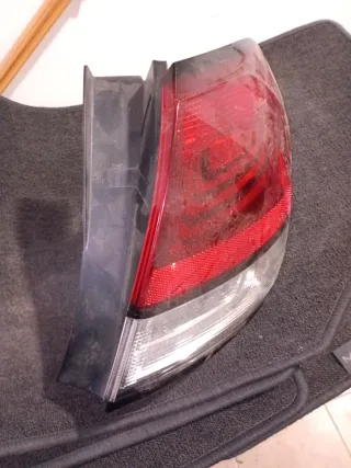 Piloto trasero derecho Citroen C4