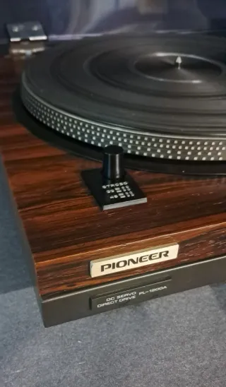 Tocadiscos Pioneer PL 1200A