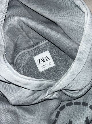 Sudadera Zara Gris con Logo