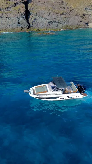 Beneteau Flyer 9 Sundeck x2 Suzuki 200