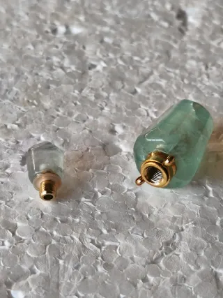 Dije Botellita Perfumadora Mineral