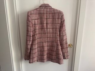 Chaqueta Zara Tweed Rosa Talla S tipo Chanel.