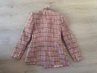 Chaqueta Zara Tweed Rosa Talla S tipo Chanel.