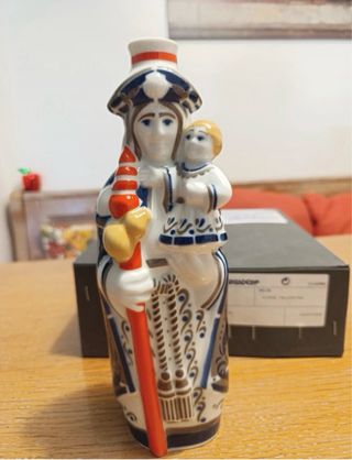 Figura Sargadelos Virgen Peregrina