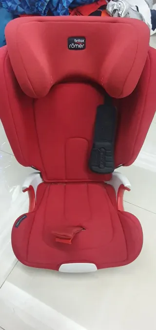 Silla coche Britax Römer Isofix Roja