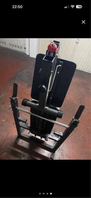 Banco de musculación y barra