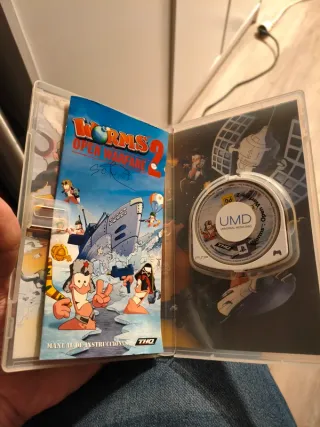 Worms Open Warfare 2 PSP