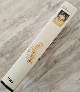 La Leyenda de Aladino VHS Película Animada
