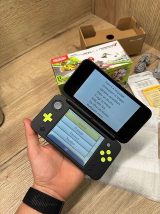 New Nintendo 2DS XL Negra nueva Completa