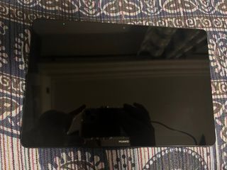 Tablet Huawei con funda