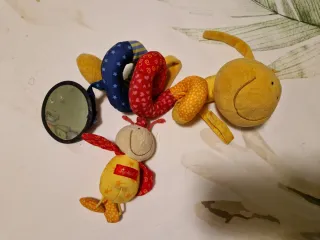 Lote Juguetes Bebé Sonajeros y Peluches