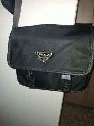 Bolso de hombro Prada Negro