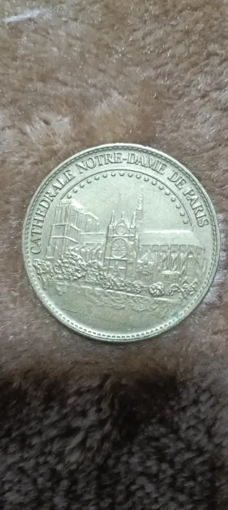 Moneda conmemorativa Catedral Notre-Dame París
