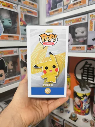 Funko Pop! Pikachu 553 Pokémon Diamond Collection