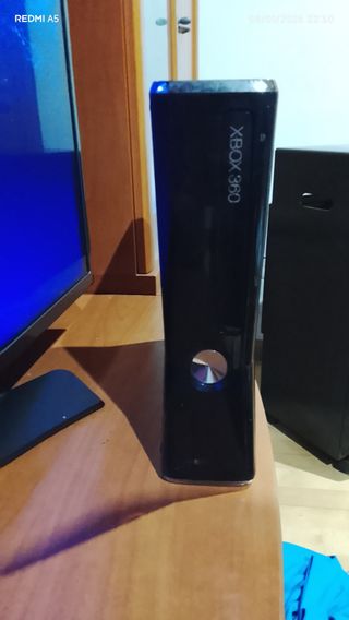 Consola Xbox 360 250GB Negra + KINNECT + Juegos