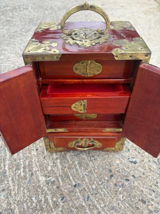 Joyero Chino Antiguo Madera y Jade