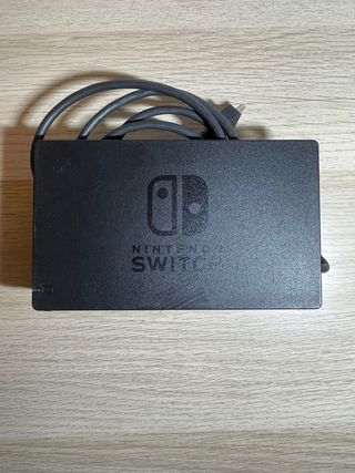 Nintendo Switch + Mando Pro + Funda
