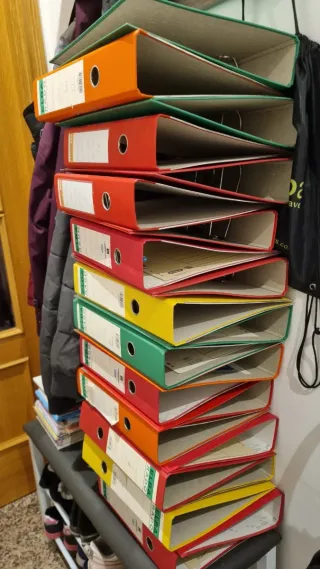 22 Archivadores Colores