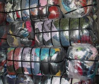 Mario I. Lote Ropa 2 Kg Grado A