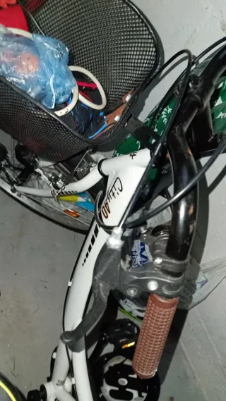 Bicicleta Paseo City 26 TOPLIFE blanca