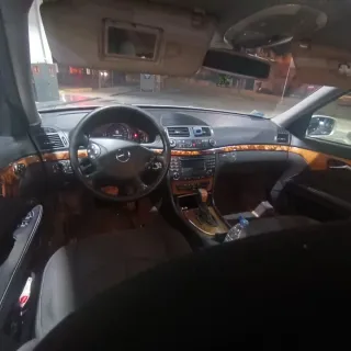 Mercedes-Benz Clase E 2005