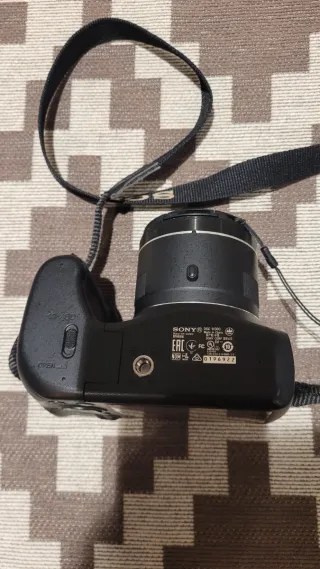 Cámara Sony DSC-H300 Cyber-shot Negra