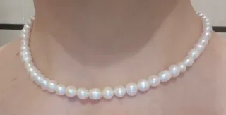 Collar de perlas naturales cierre dorado