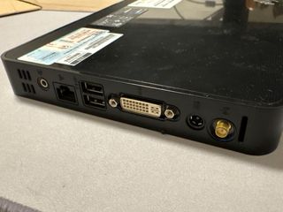 ASUS EeeBox Atom N270 1GB RAM