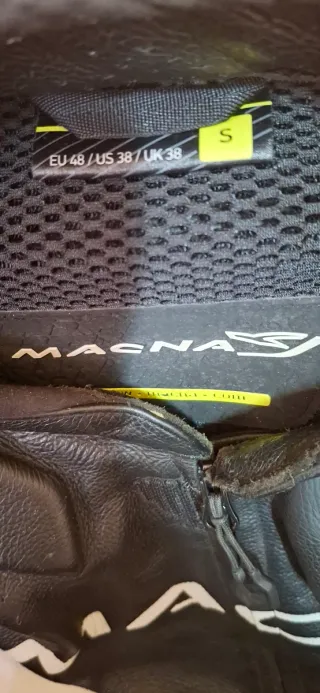 ¡Chaqueta y pantalón de piel Macna para motorista!