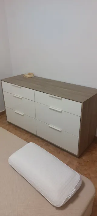 Cómoda IKEA 6 cajones