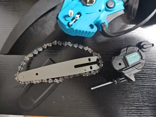 Mini motosierra eléctrica 198V