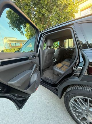 Porsche Cayenne 2015