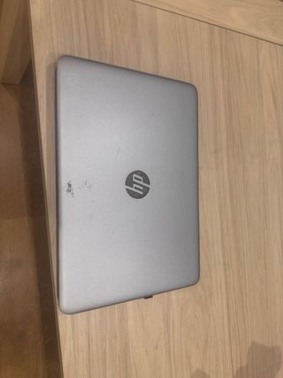 Portátil HP Plata y Negro