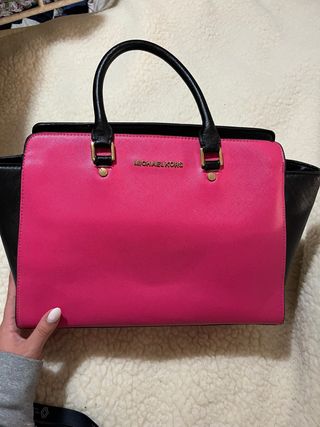 Mala Michael Kors