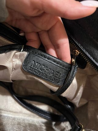 Mala Michael Kors