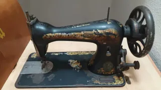 Máquina de coser Singer Alfa