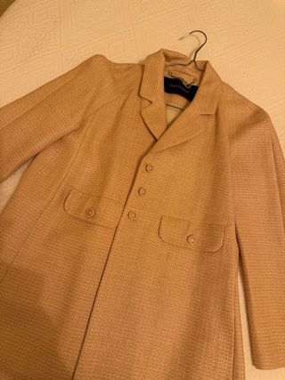 Talla 42 francesa(marca Tara Jarmon). Talla 40 esp