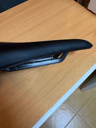 Sillín Fizik Argo Vento 140 Carbono