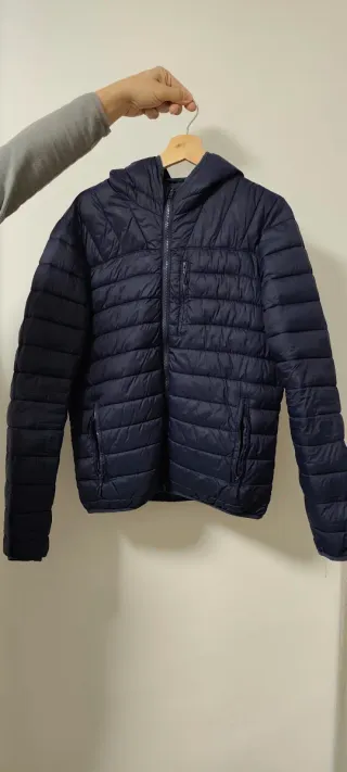 Abrigo acolchado azul hombre