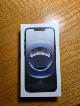 iPhone 16e 128GB + 8GB RAM