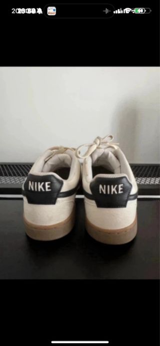 Zapatillas Nike Court Vision Beige T40.5