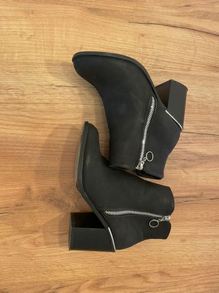 Botines negros invierno cremallera