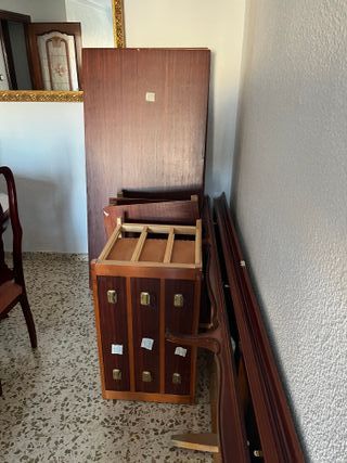 Armario grande de madera