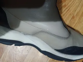 Botines Hispanitas Beige y Negro