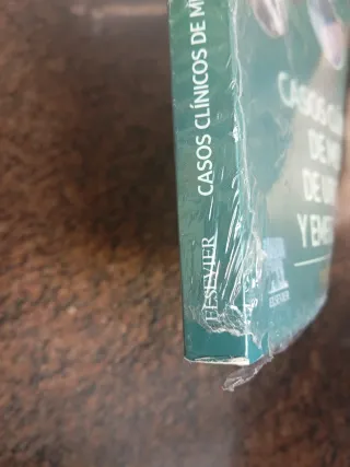 Casos clínicos de Medicina de Urgencias y Emerg...