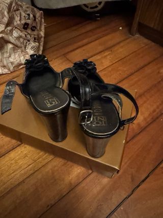 Zapatos Fiesta Tacón Adorno Flor Negro