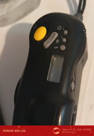 Cámara Minolta Riva Zoom Pico 38-60mm