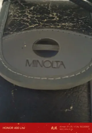 Cámara Minolta Riva Zoom Pico 38-60mm